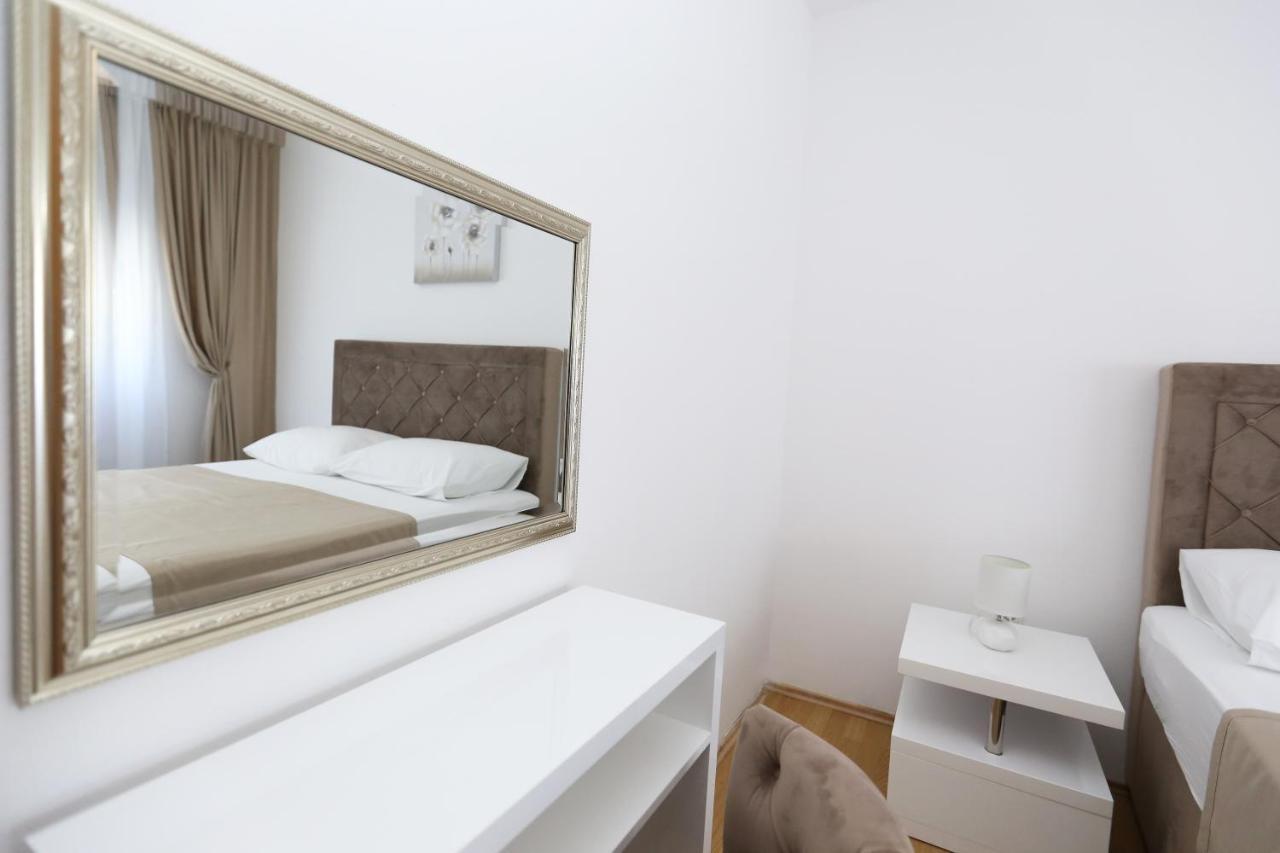Apartmani Guto Podstrana Extérieur photo