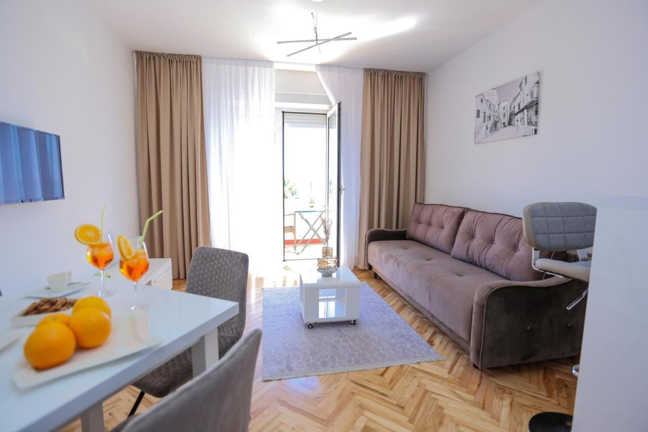 Apartmani Guto Podstrana Extérieur photo