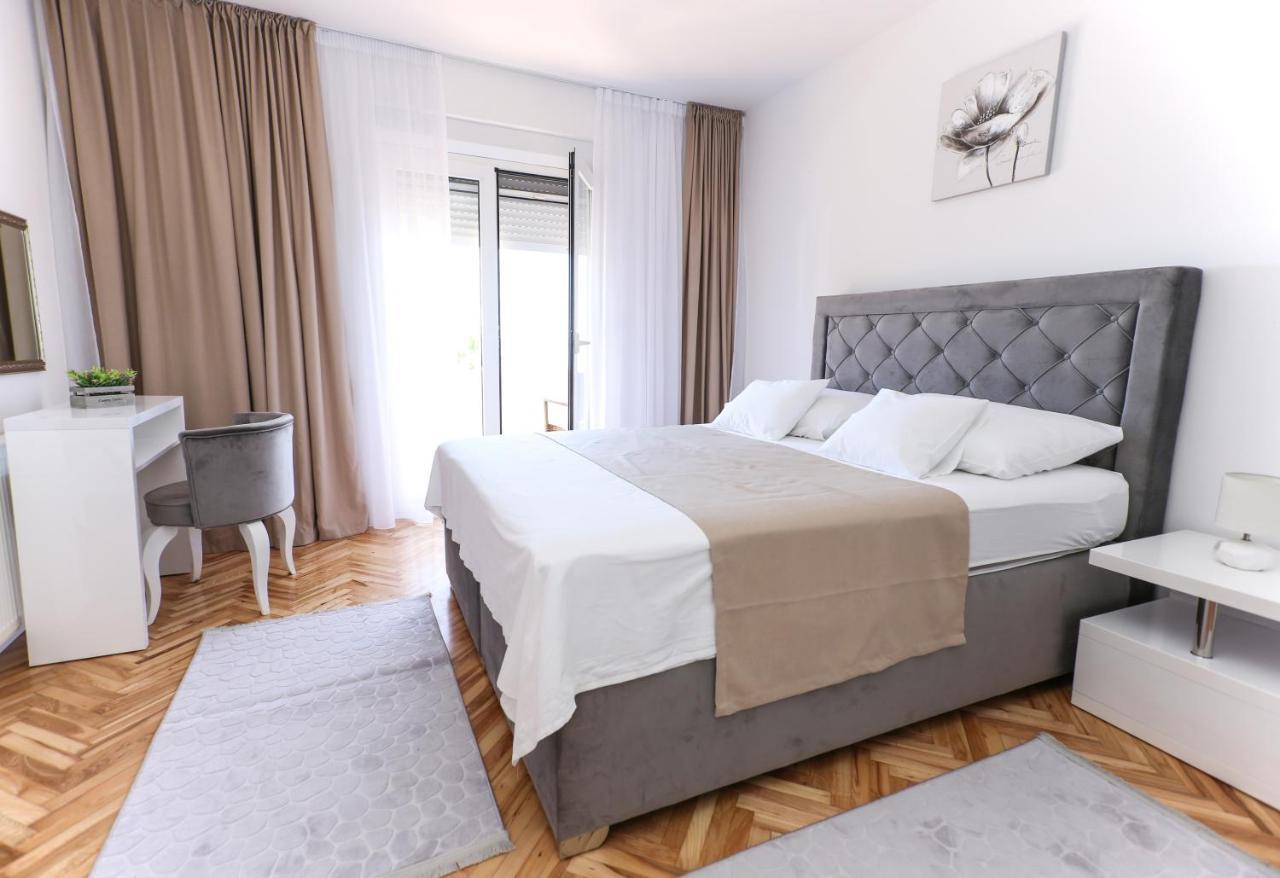 Apartmani Guto Podstrana Extérieur photo